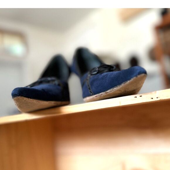 Alexandra Neel Royal Navy Blue Suede Leather Pointy Heels Size IT 38.5 = US 7.5 - Picture 2 of 12